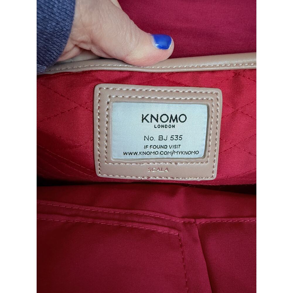 Knomo London Quilted Vertical 2 wheel Carryon Taupe w/red interior EUC - Picture 7 of 16
